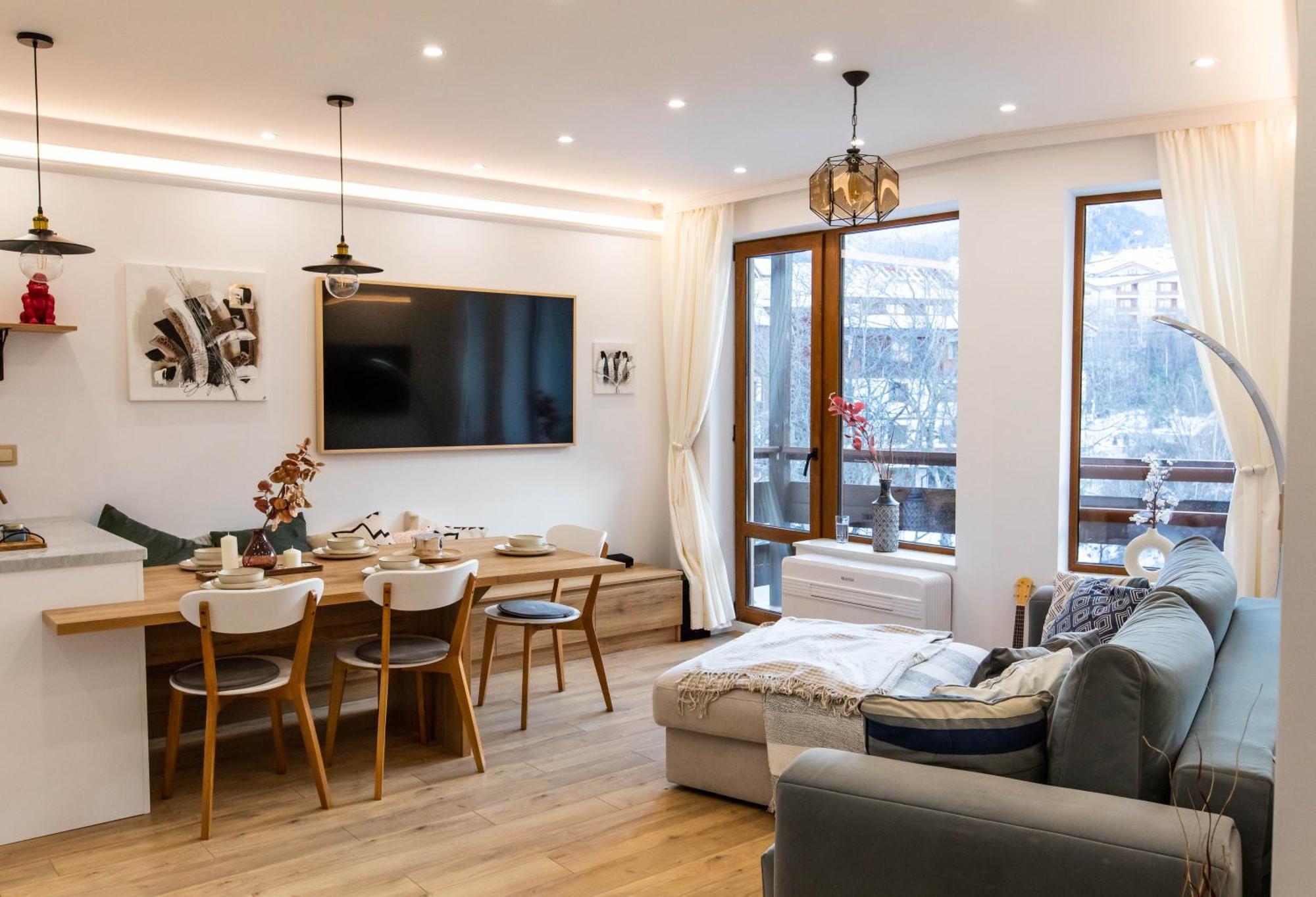 Modern Mountain Getaway * בנסקו